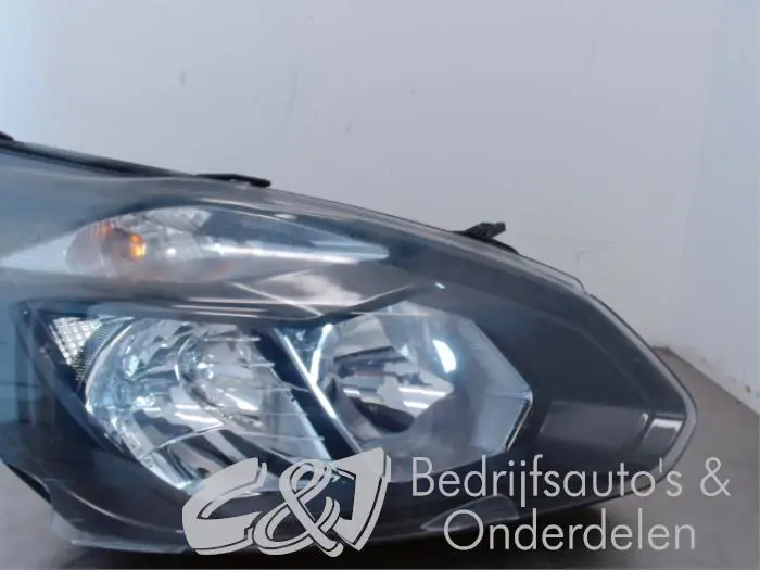 Headlight, right Ford Transit Custom