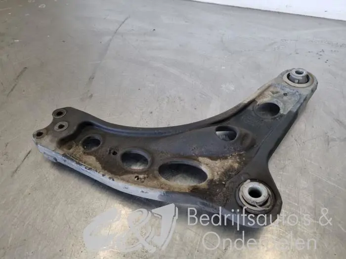 Front wishbone, left Renault Trafic