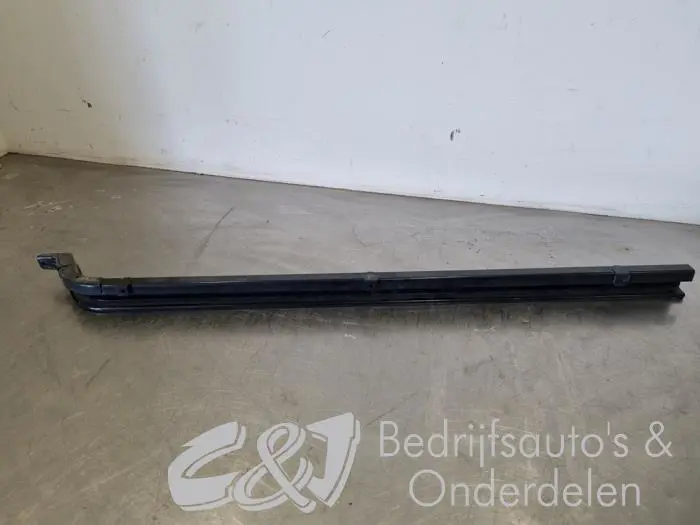 Sliding door rail, left Renault Trafic