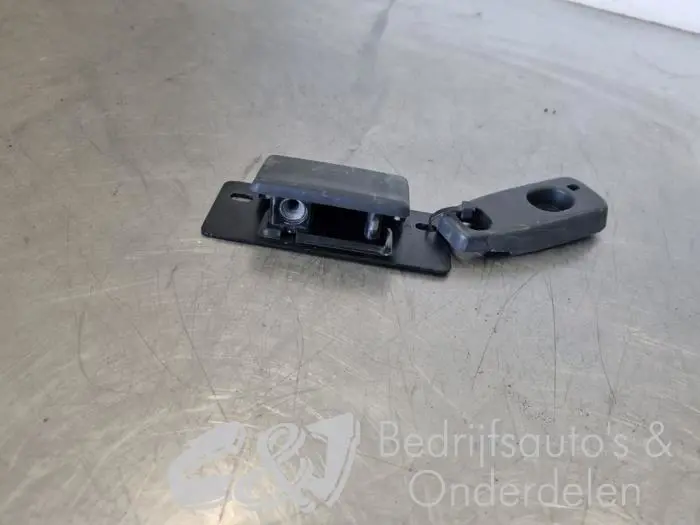 Abdeckung Stürmer Keil hinten Renault Trafic