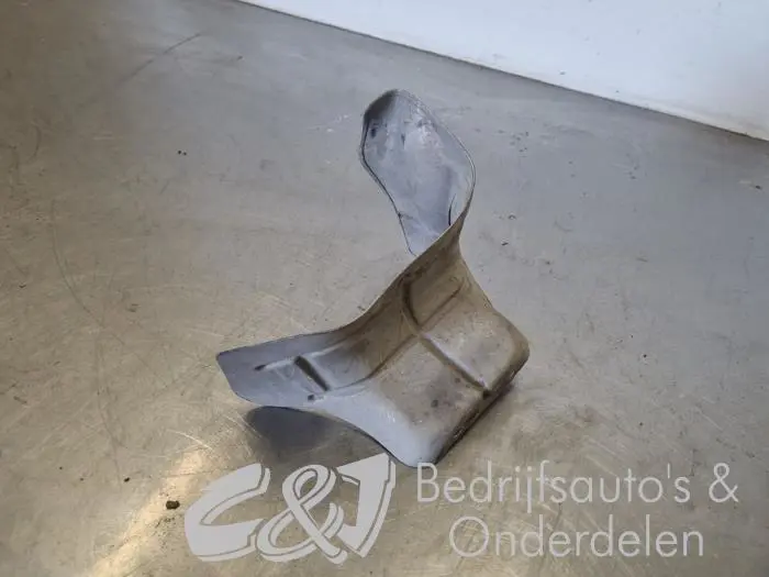 Exhaust heat shield Renault Trafic