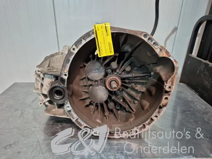 Gearbox Opel Vivaro