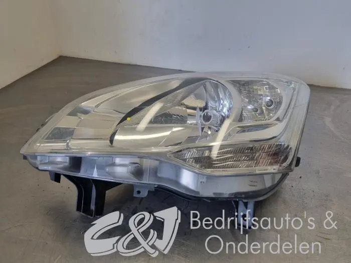 Headlight, left Peugeot Partner