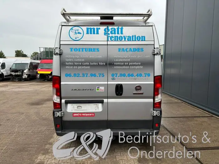 Minibus/van rear door Fiat Ducato