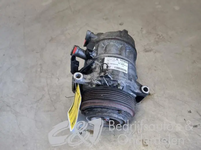 Air conditioning pump Mercedes Vito