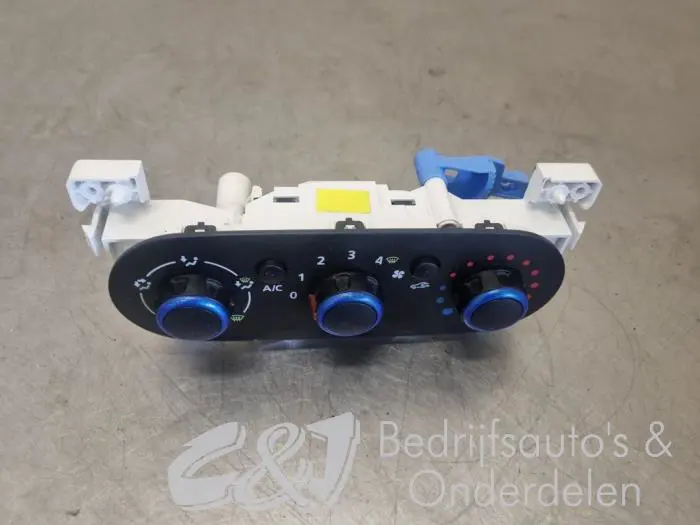 Air conditioning control panel Renault Trafic