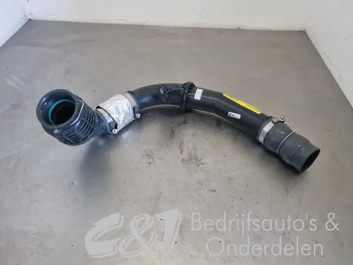 Intercooler tube Opel Vivaro