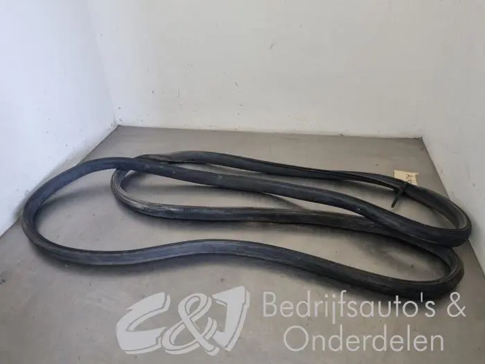 Rear door window 4-door door, rear right Volkswagen Caddy