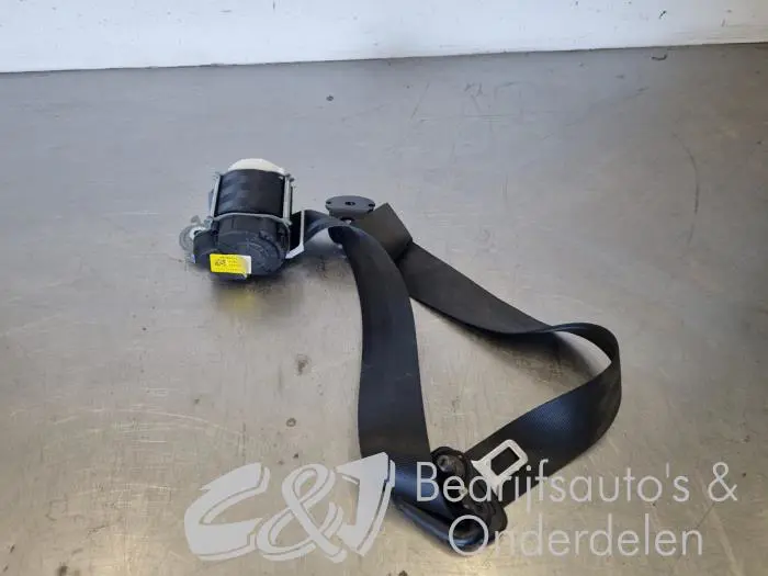 Front seatbelt, right Renault Trafic