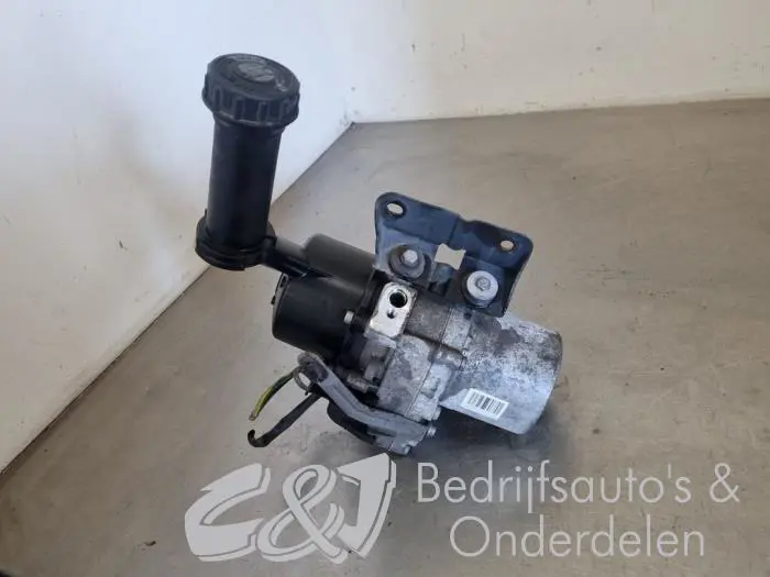 Stuurbekrachtiging Pomp Citroen Berlingo