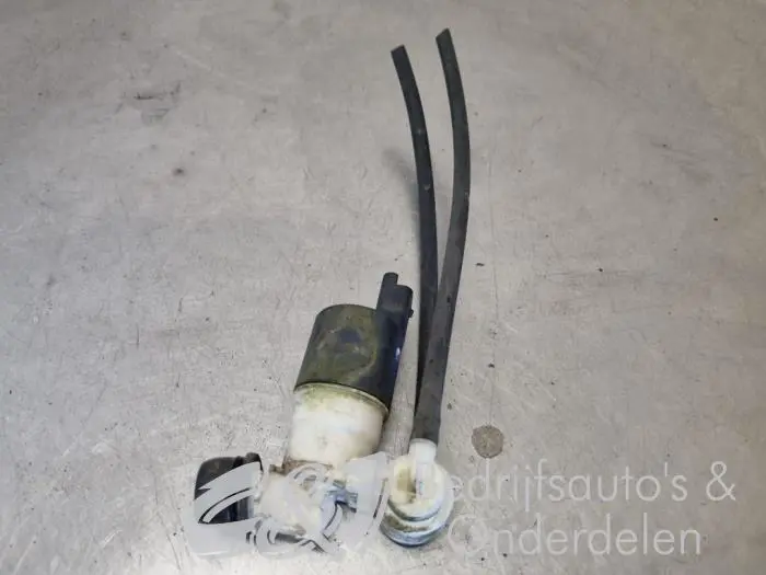 Windscreen washer pump Citroen Berlingo