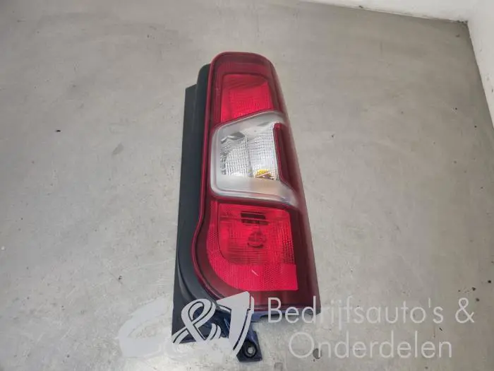 Taillight, right Citroen Berlingo