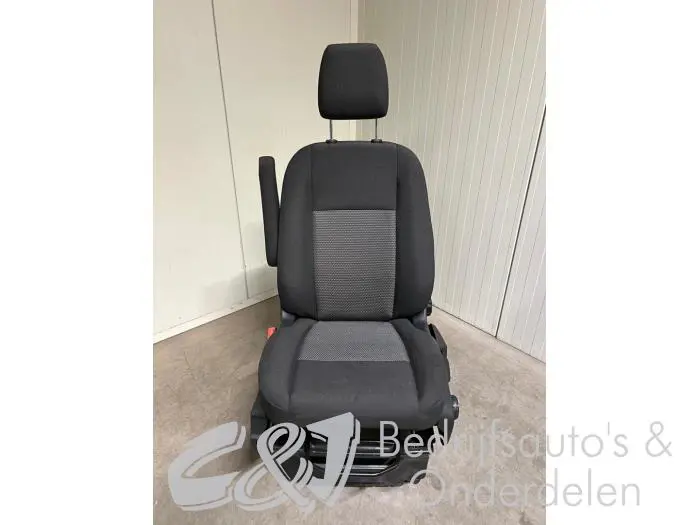 Seat, left Ford Transit Custom