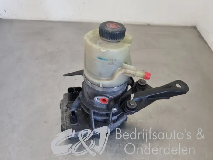 Power steering pump Renault Trafic