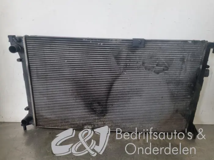 Radiateur Opel Vivaro