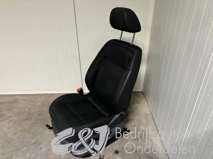 Seat, left Volkswagen Caddy