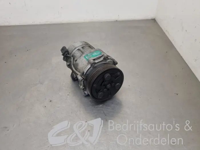 Air conditioning pump Volkswagen Caddy