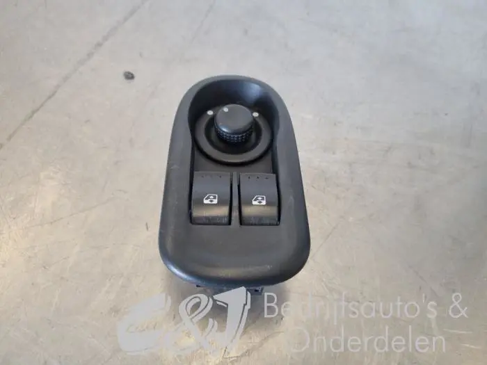 Electric window switch Renault Master