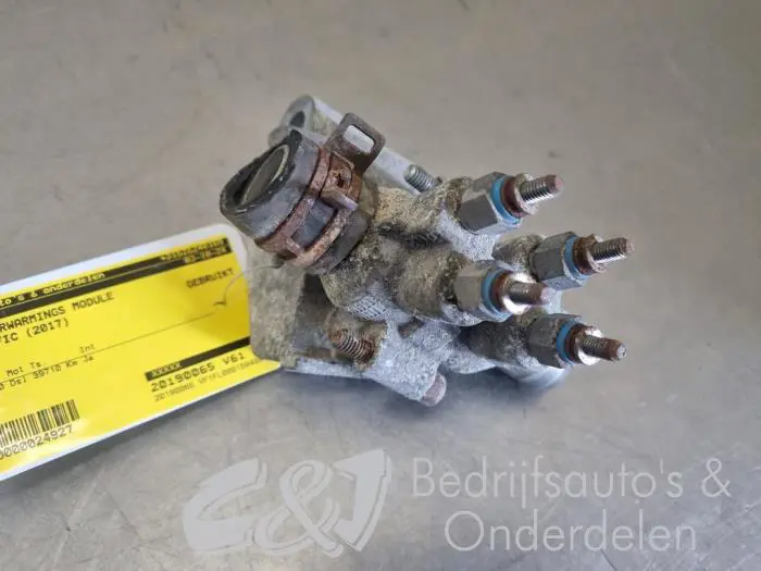 Radiator fluid heating module Renault Trafic