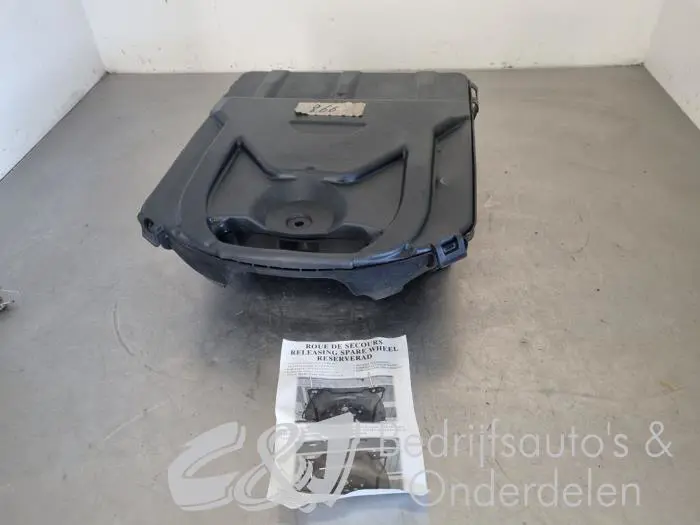 Jack set Renault Trafic