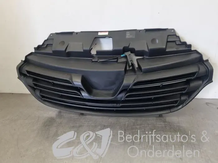 Grill Renault Trafic