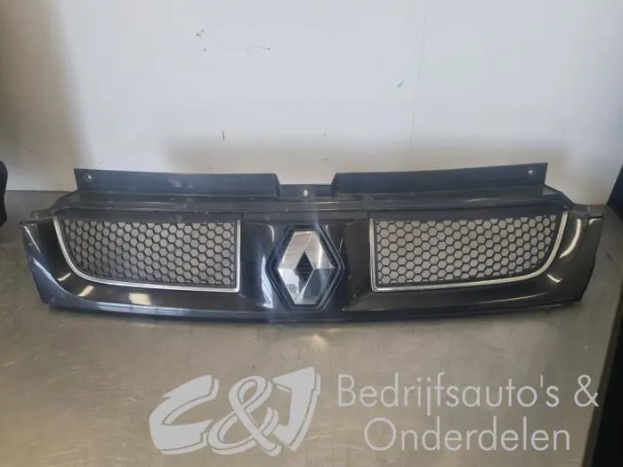 Grille Renault Trafic